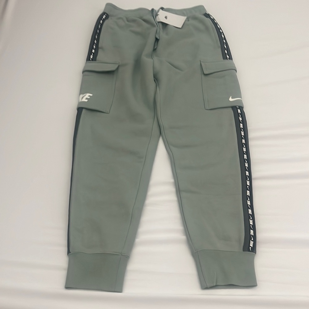 Tapered Nike Joggers